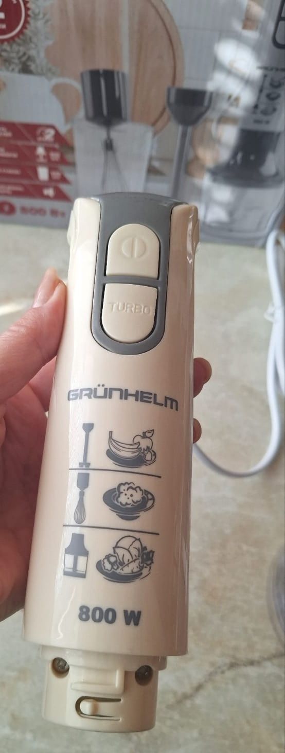 Блендер GRUNHELM EBS-800SG, новый.