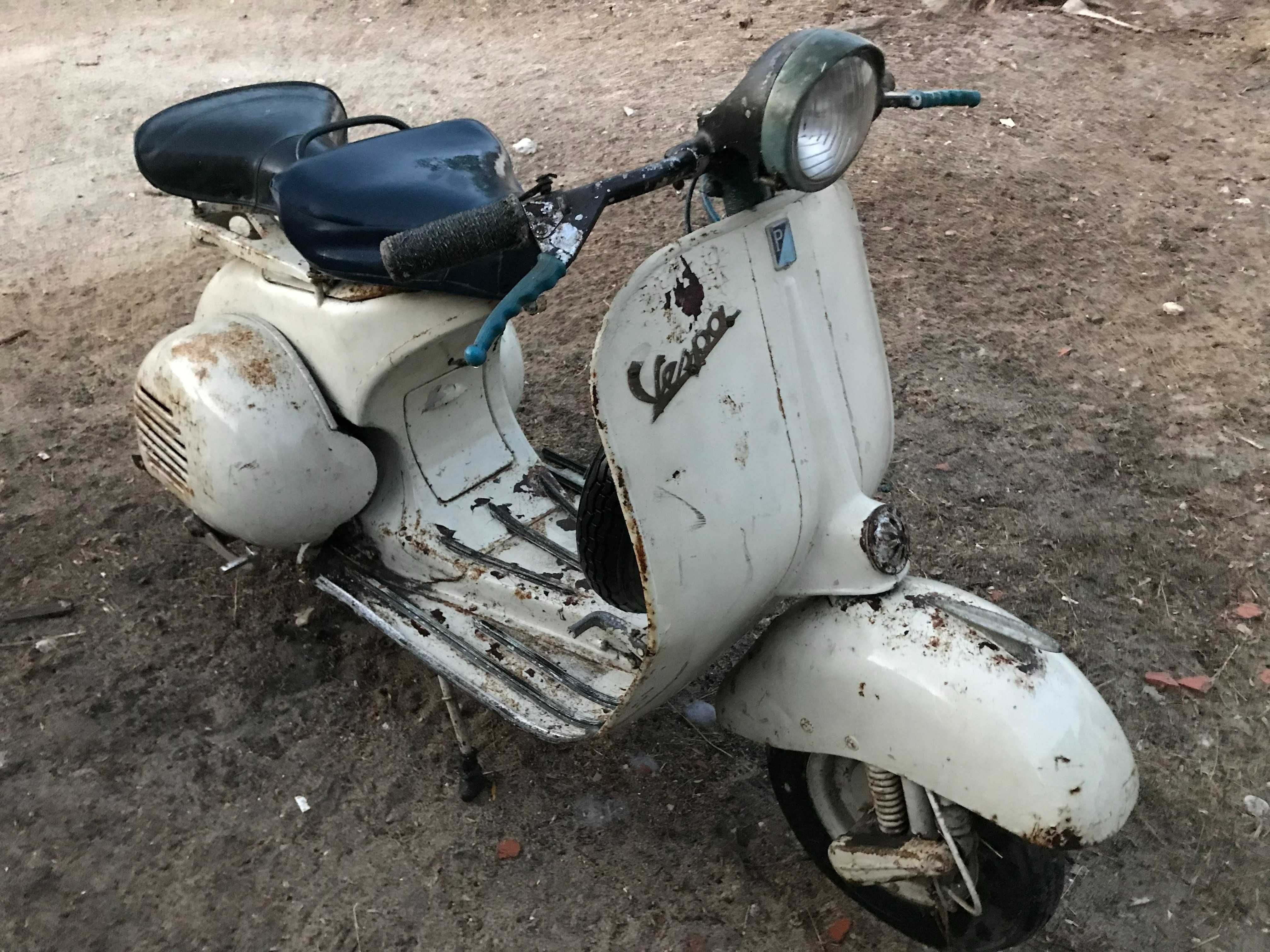 Vespa 1959, sem podres, completa e totalmente original