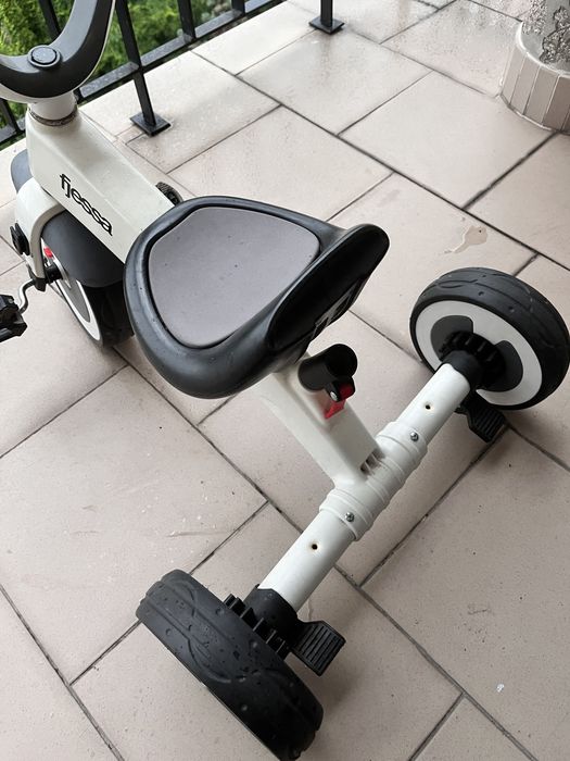 Rower trójkolowy  dla dzieci Fjessa