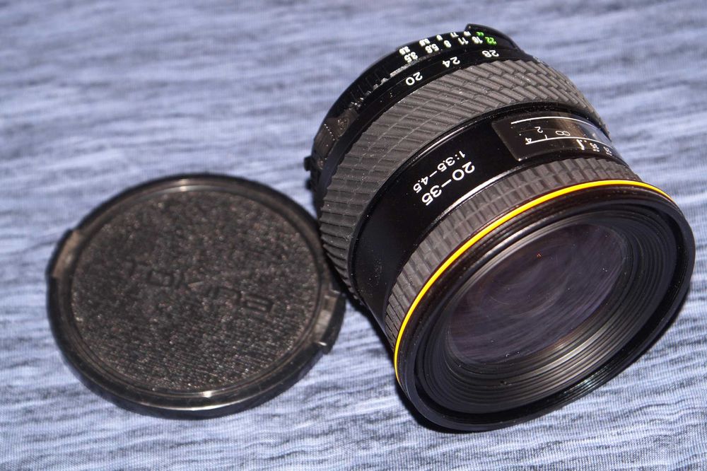 Tokina AF 20-35mm f/3.5-4.5 для Nikon
