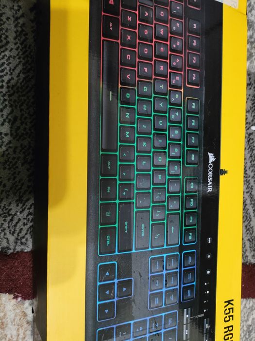 Klawiatura Corsair K55 RGB opis