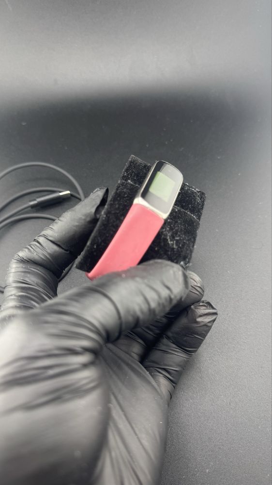 Smartband Fitbit Luxe różowy