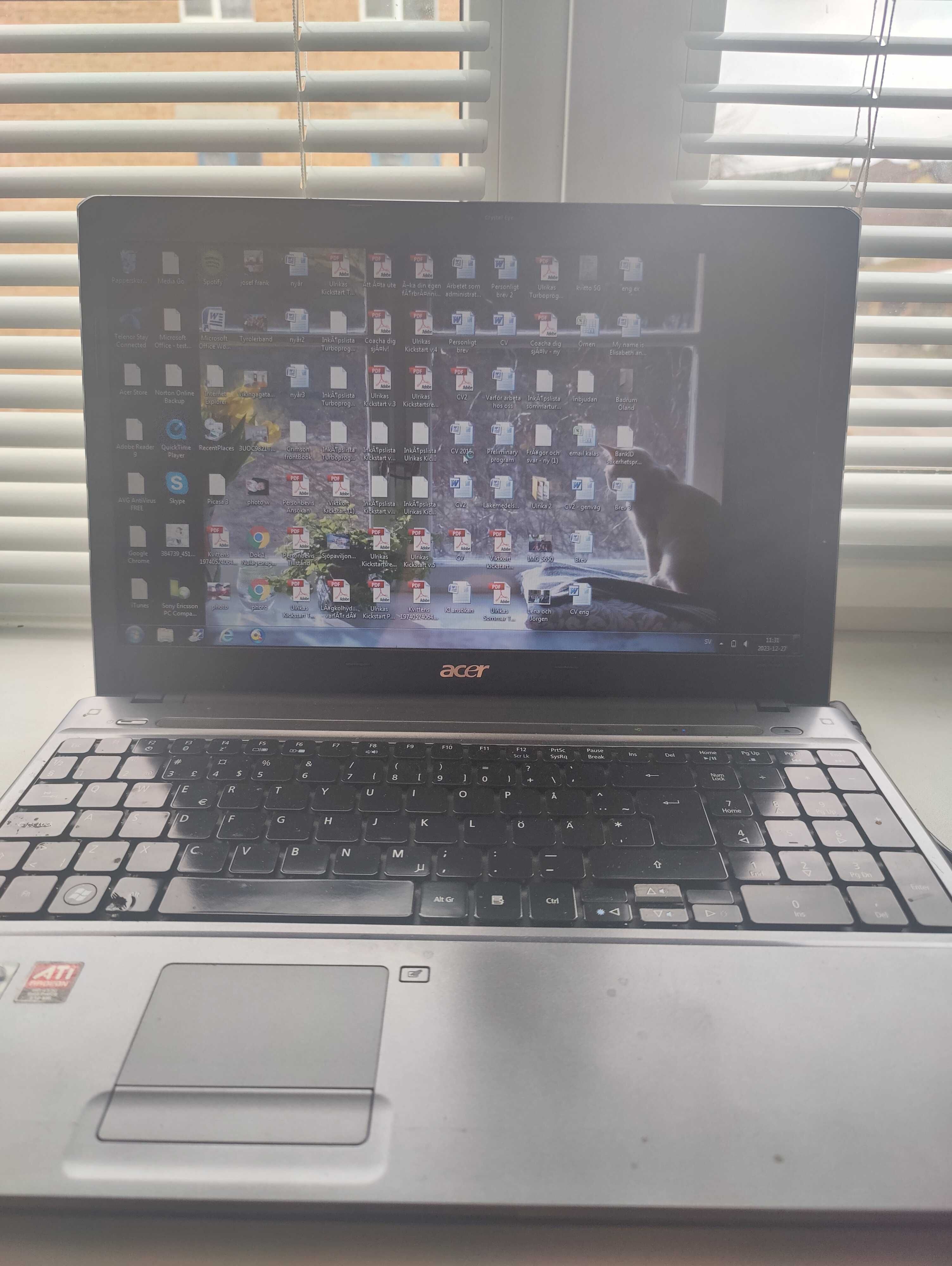Acer 5810t без зарядки