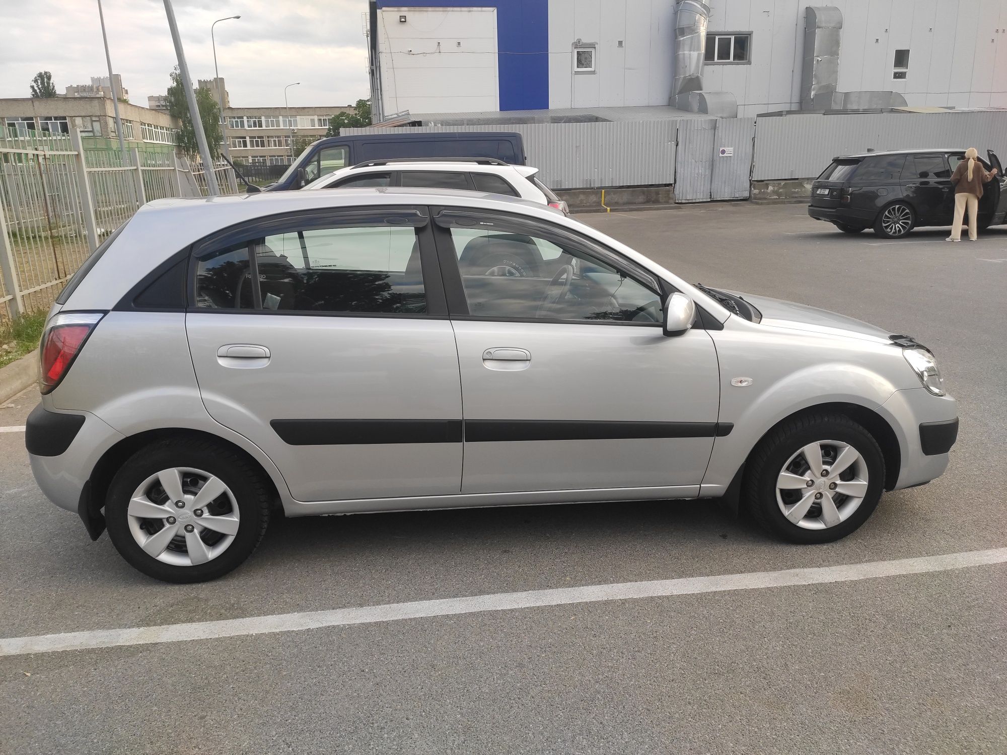 Продам KIA RIO 2009 року 1.4