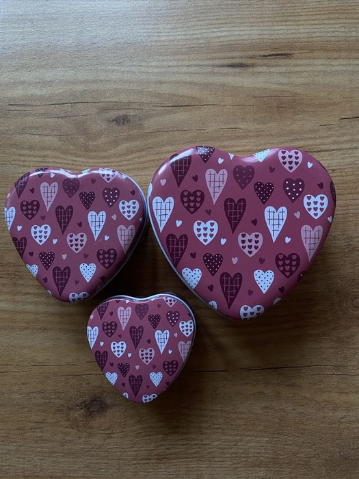 Коробочки металеві