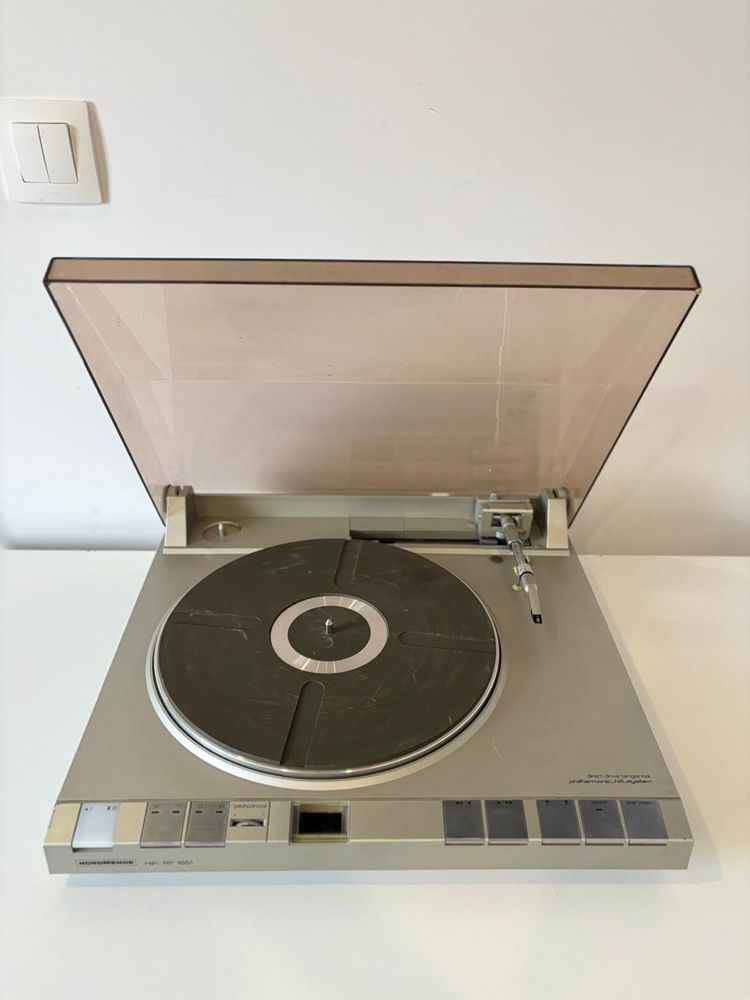 Gramofon linearny Nordmende RP 1651