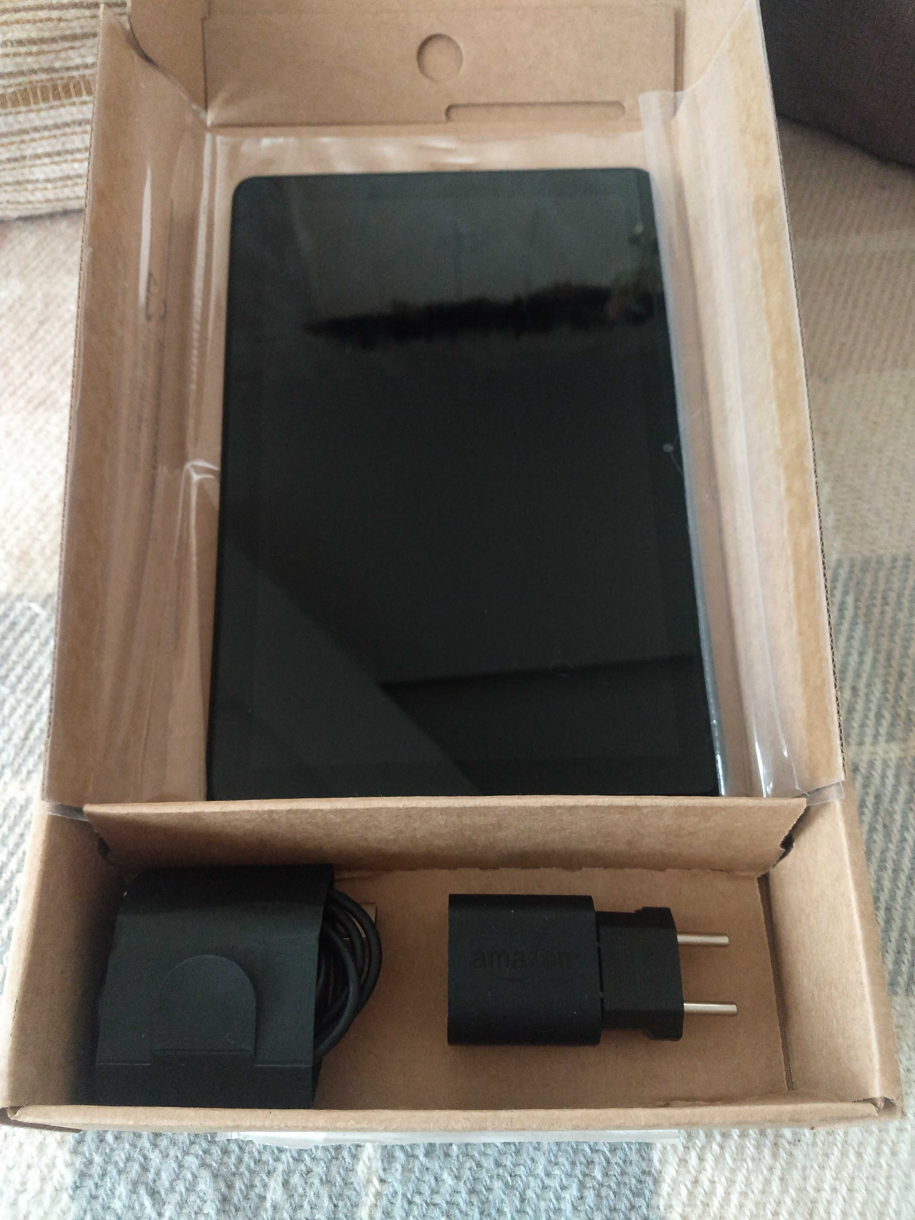 Amazon Fire HD 10 3/32 GB планшет