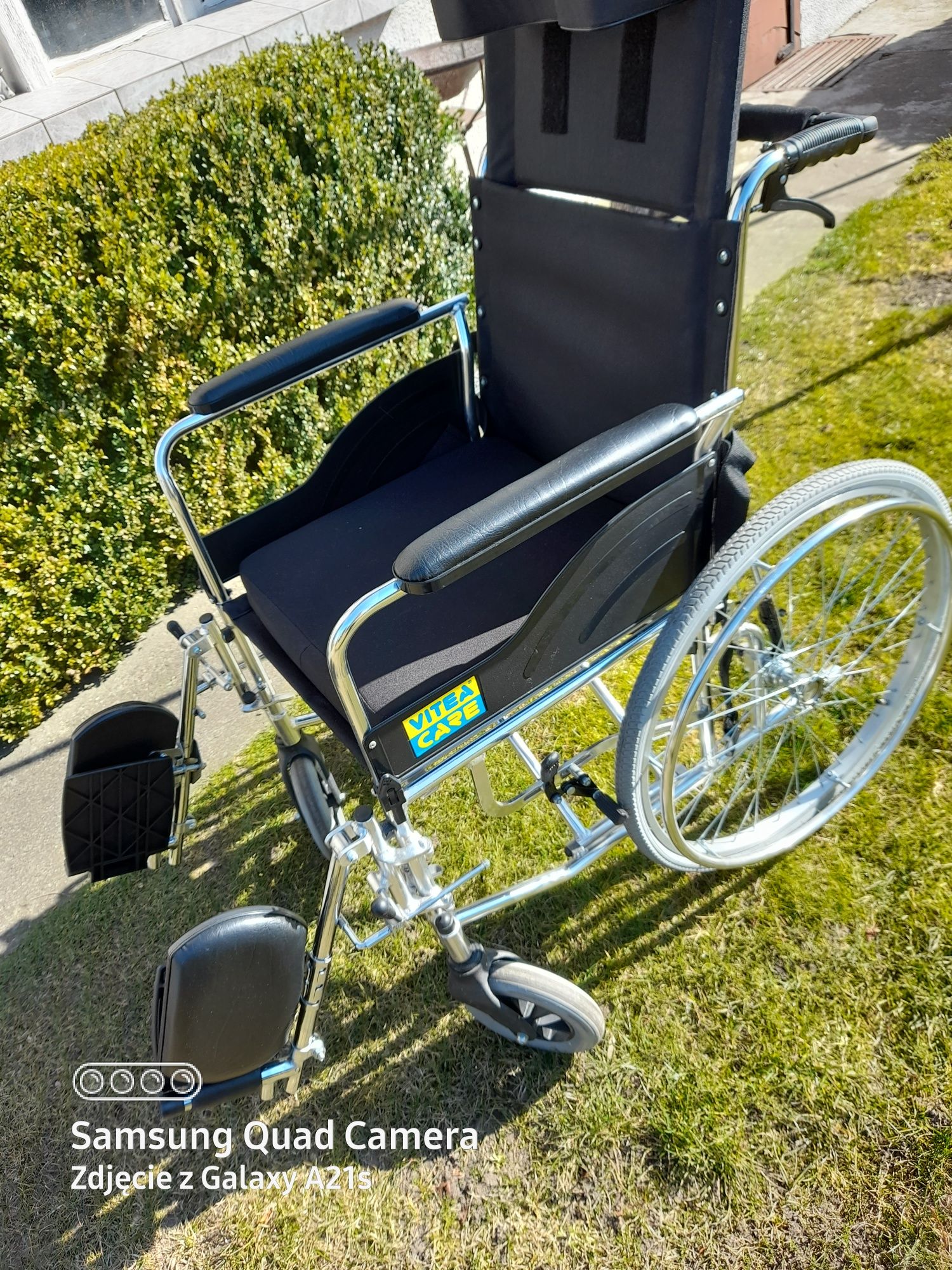 Wózek inwalidzki leżakowy
