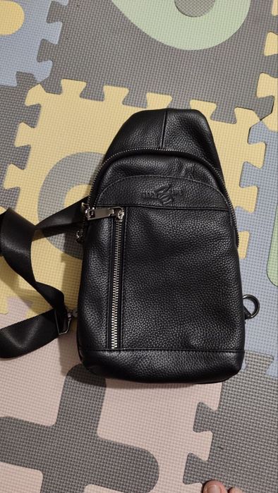 Сумка шкіряна через плече слінг