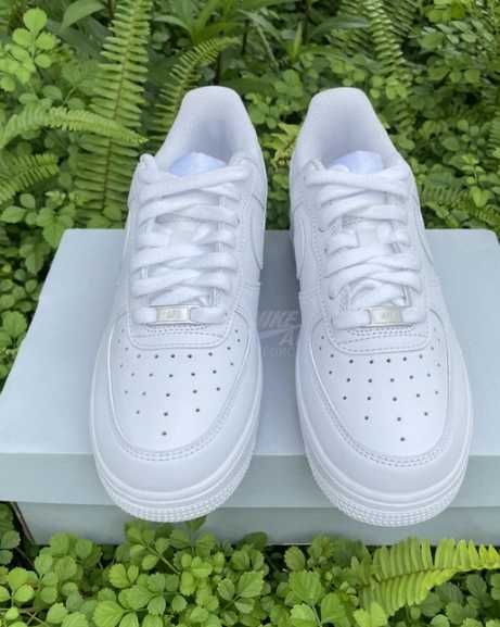 NIKEAir Force1Low07 R.38