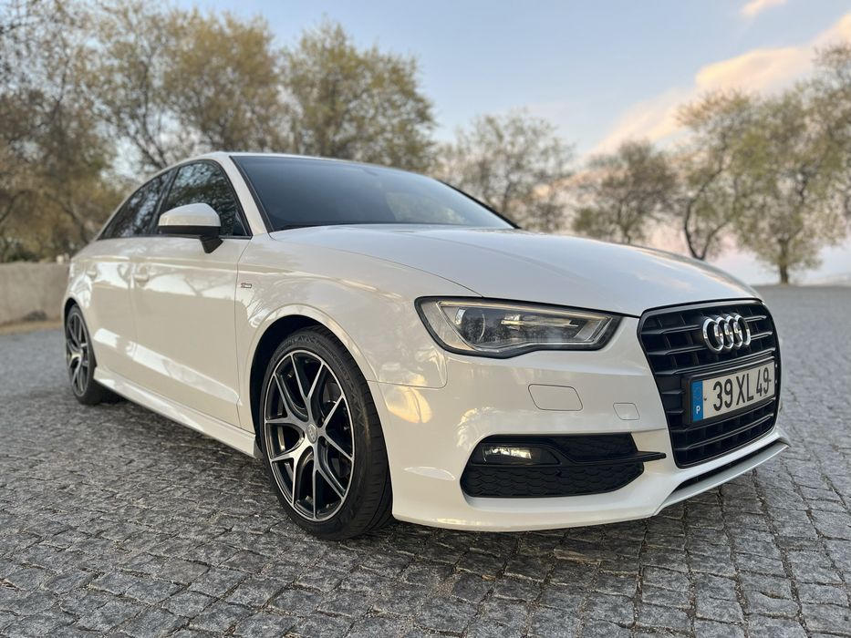 Audi A3 Limousine 1.6 TDI SLine Sport Pack