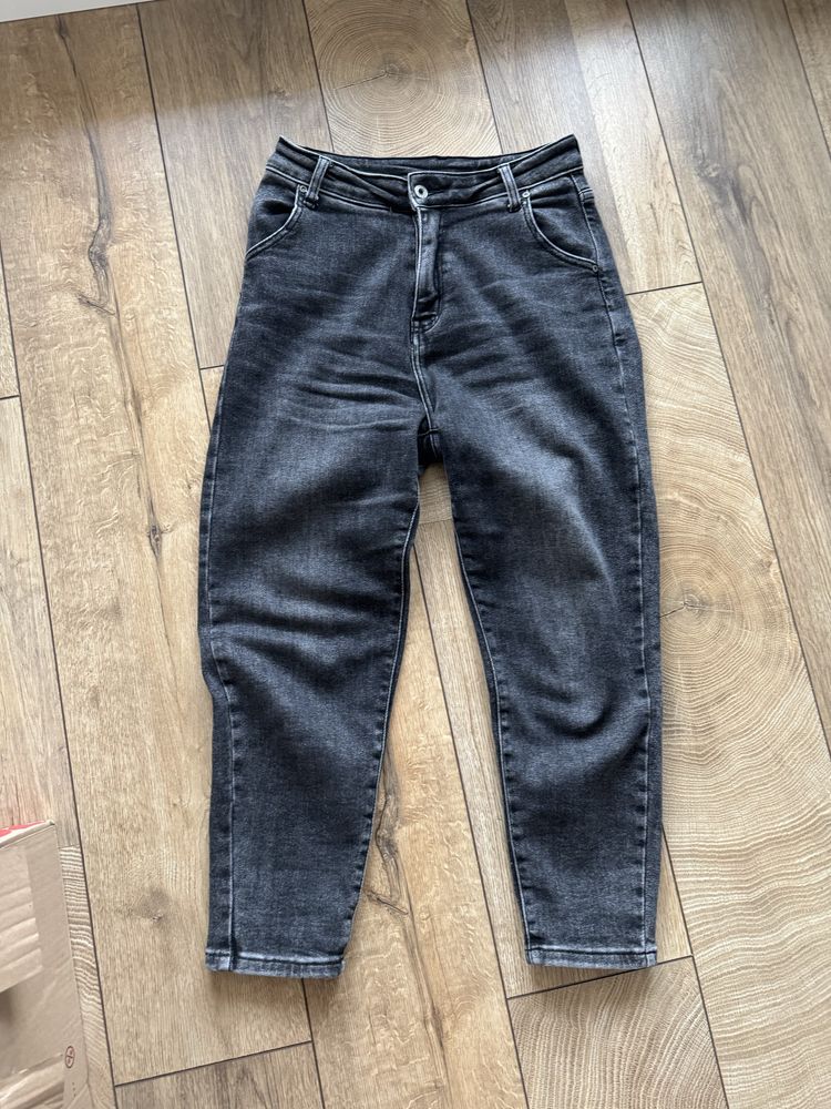 Redstar spodnie  jeansy 7/8 Mom Fit Rozmiar M
