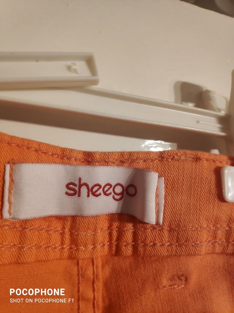 Spodnie jeans Sheego pomarańczowe 52-54
