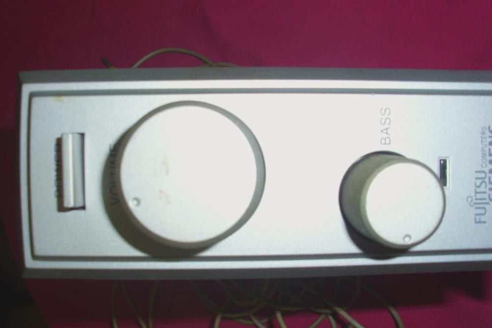 Amplificador Subwofer Fujitsu Siemens
