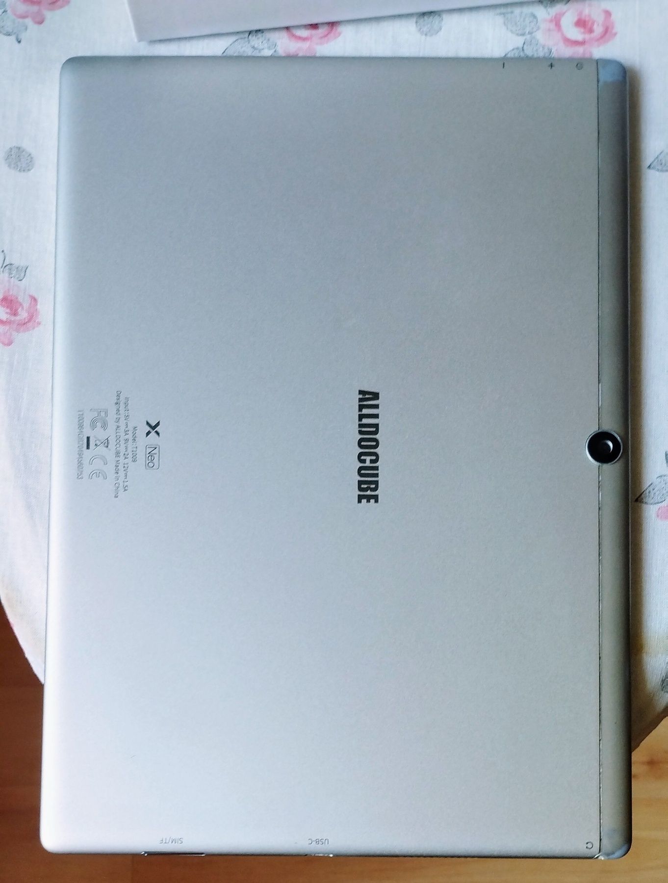 Планшет - телефон ALLDOCUBE X Neo 10.5" 4/64GB LTE/GPS