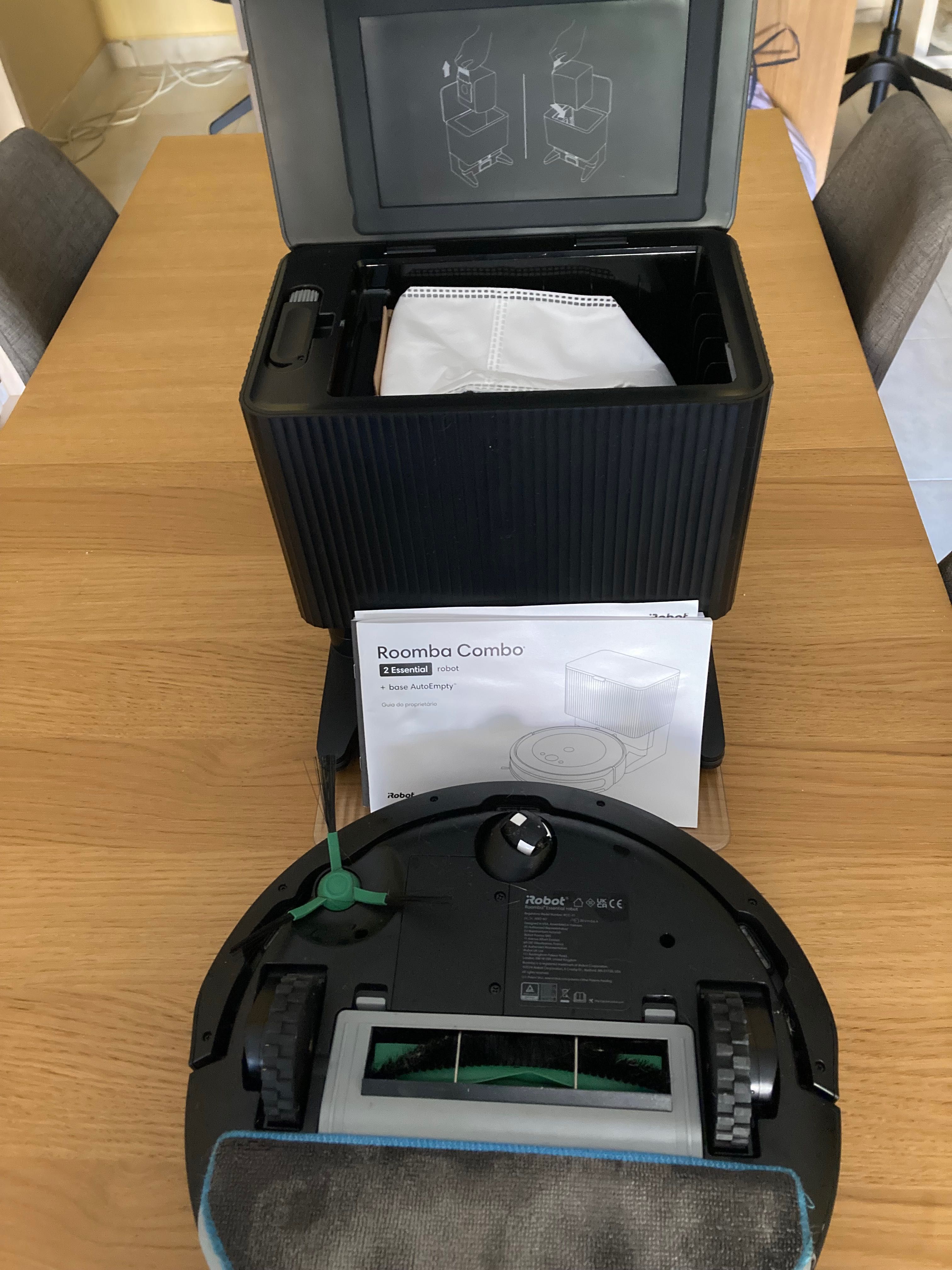 Aspirador iRobot Roomba combo aspiração e lavagem
