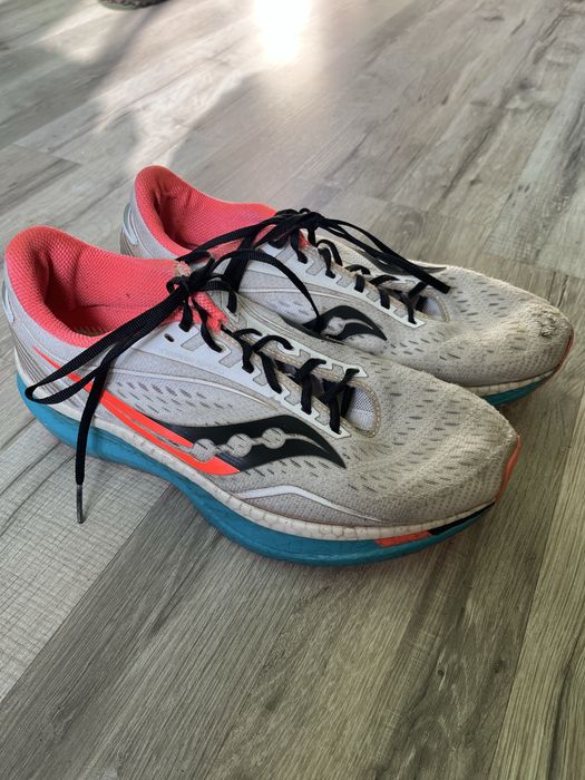 Продам Кросівки кроссовки saucony