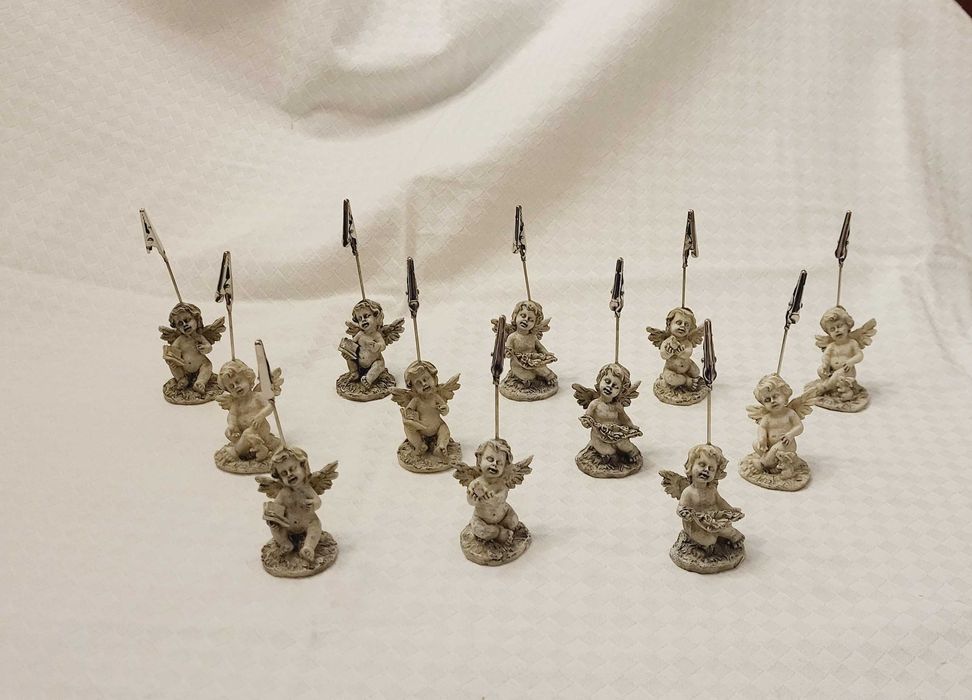 Conjunto de 12 marcadores de mesa em forma de anjos