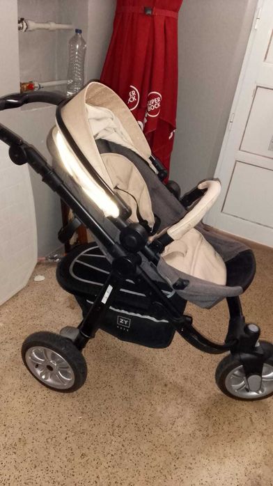 carrinho de bebebebê