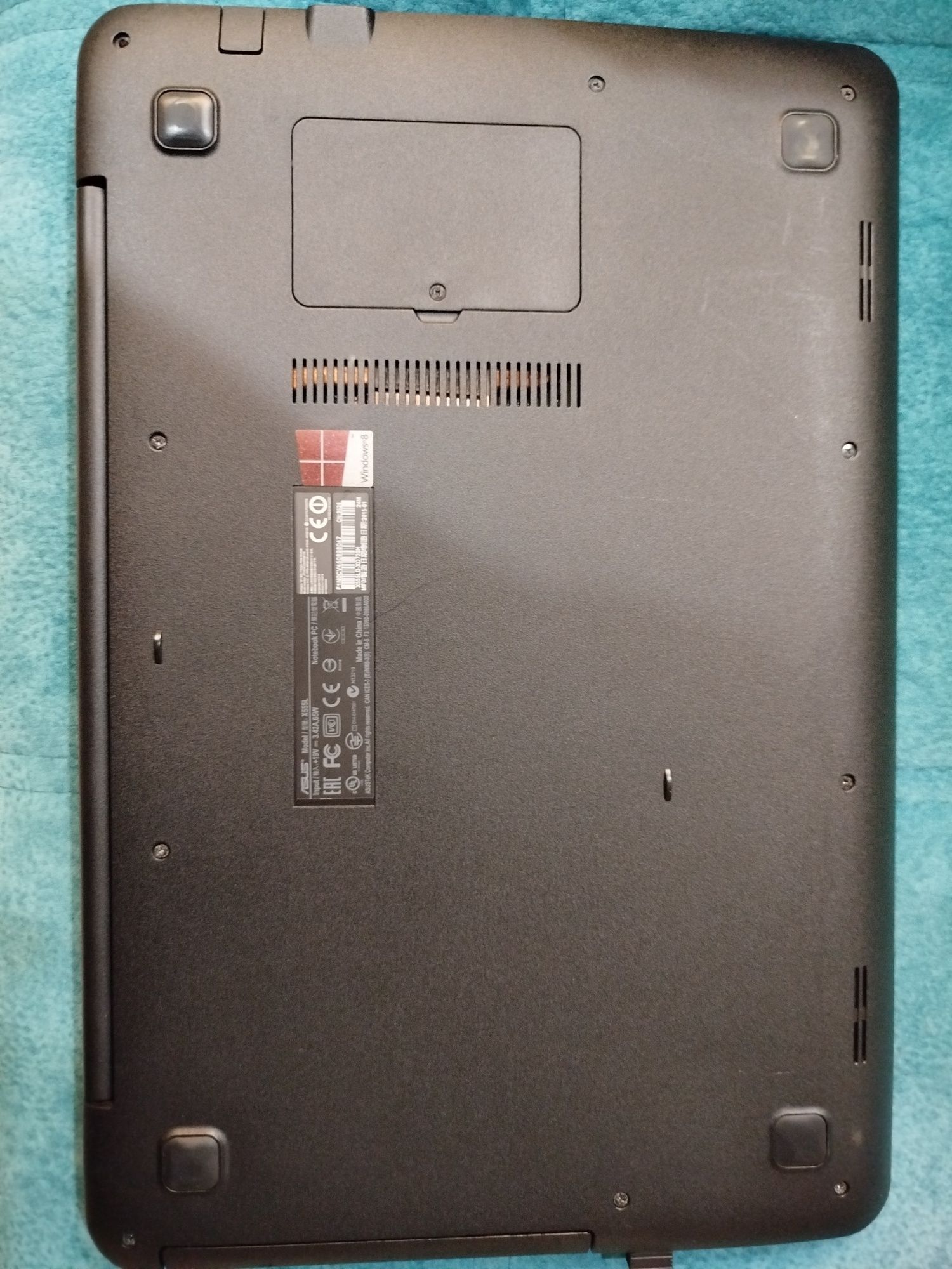 Portatil ASUS X555L