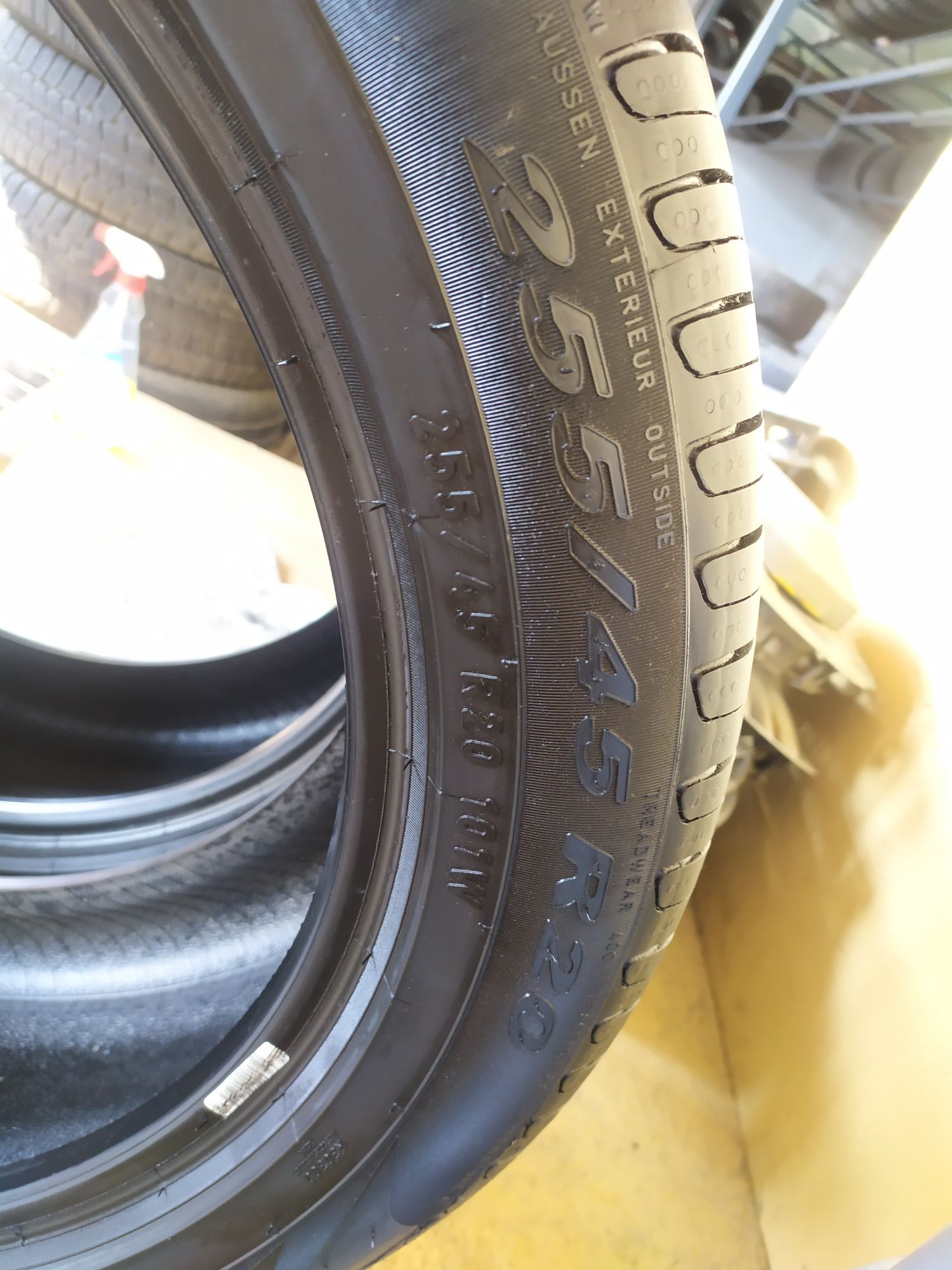 255/45 R20 Пара Pirelli Scorpion Verde літо