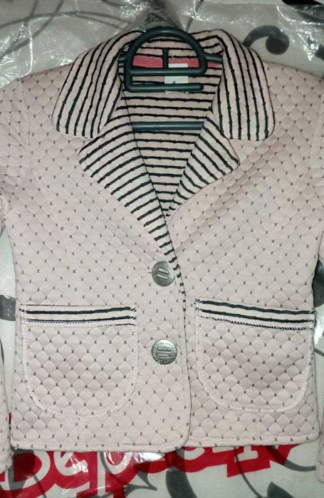 Піджак кофта 122 розмір 6-7 років