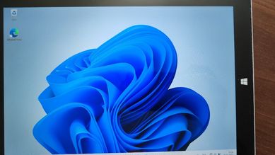 Surface 3+ładowarka