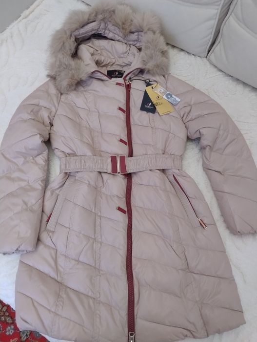 Нова жіноча куртка пуховик , розмір 46-48,