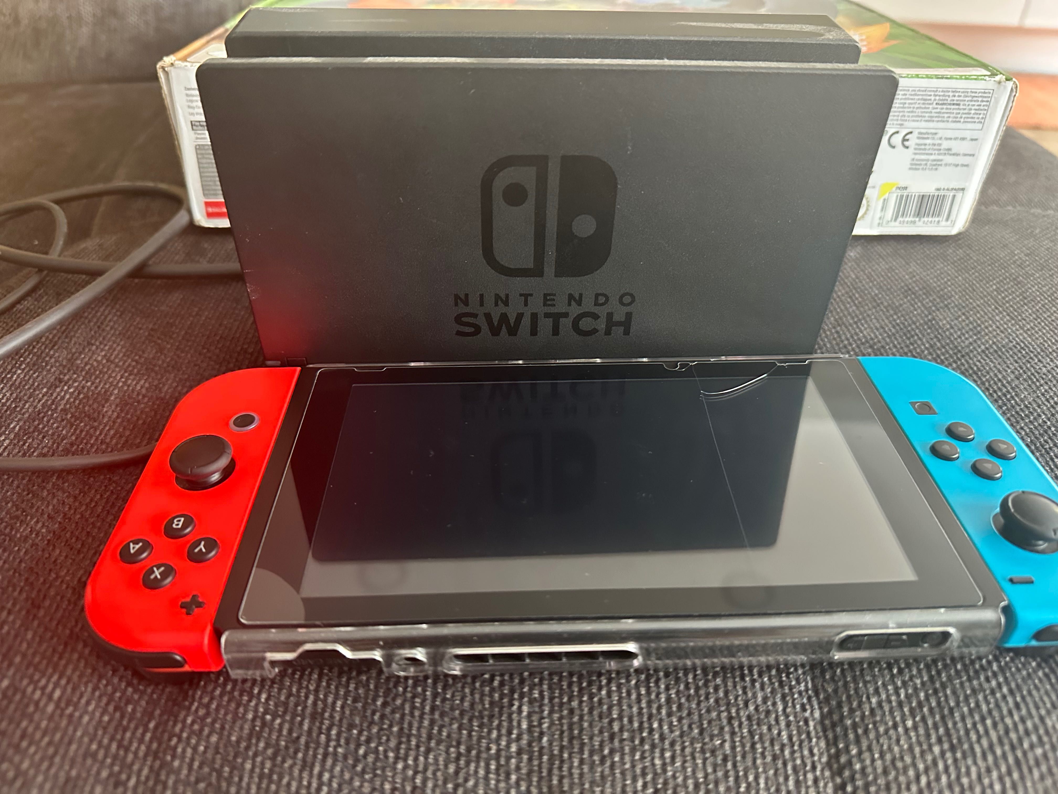 Nintendo Switch Néon + 2 comandos + jogo Ríng fit Adventure