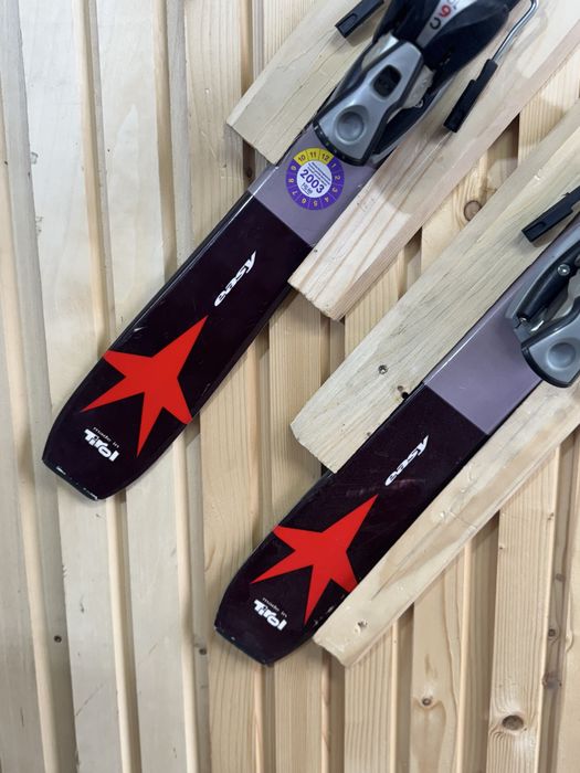 Гірські лижі Kneissl Cruise 150 з кріпленням Salomon