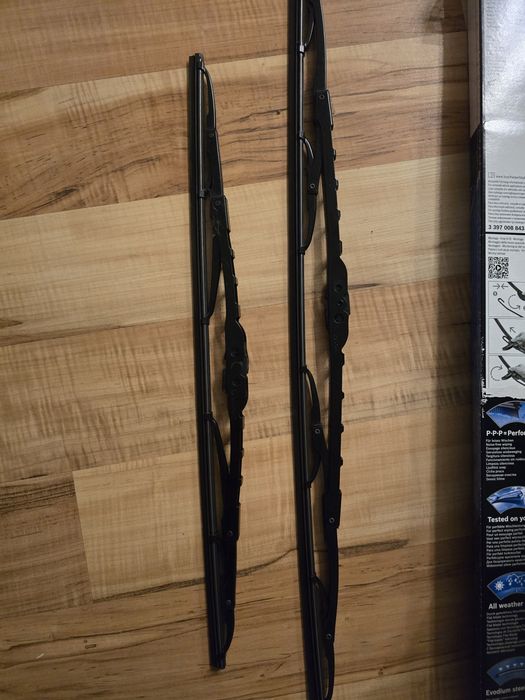 Wycieraczki Bosch 60cm 45cm Komplet 600x400mm Opel Dacia Chevrolet