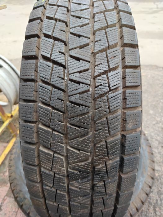 Шины 245/70/16 Bridgestone Blizzak Dm-v1