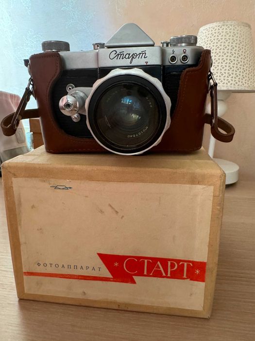 Дзеркальний Фотоапарат Старт