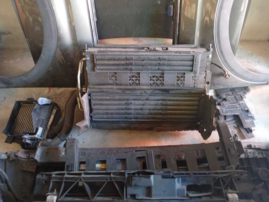 frente chapa peugeot 3008 II 1.5hdi