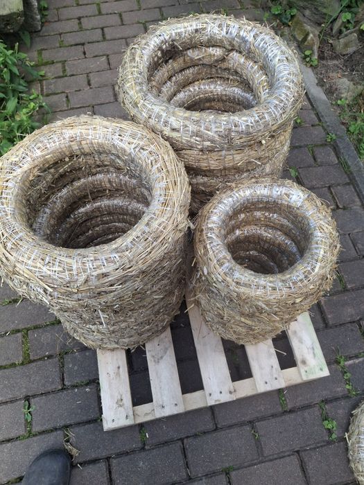 Wianki słomiane podkłady florystyczne