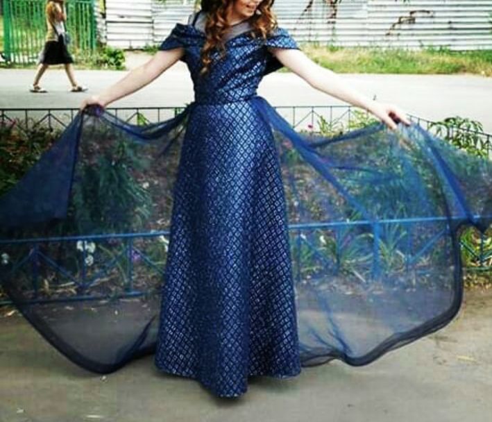 Вечірня- Випускна сукня