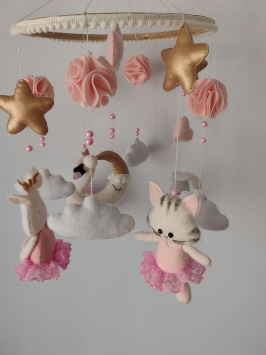 Мобіль з фетру з музичним блоком без тримача