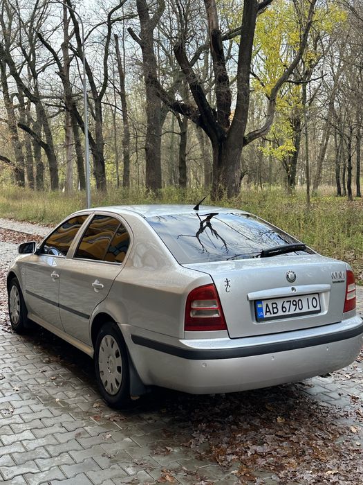 Skoda Octavia  покоління/Tour 2006 рік 1.6 МПІ