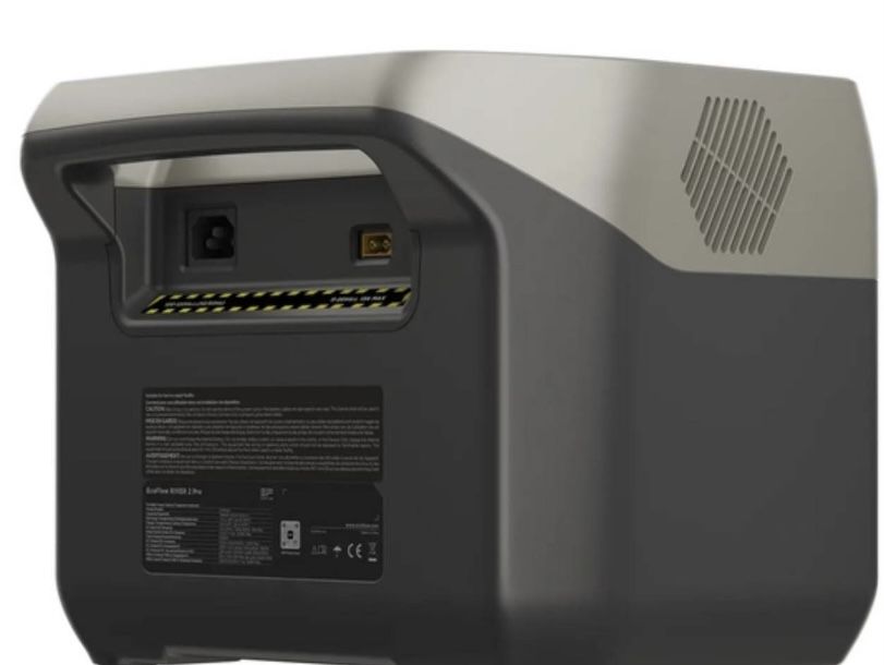 Портативна зарядна станція EcoFlow RIVER 2 Pro 768Wh, 800W