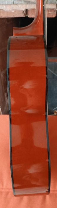 Guitarra clássica - Boa e Barata para se iniciar