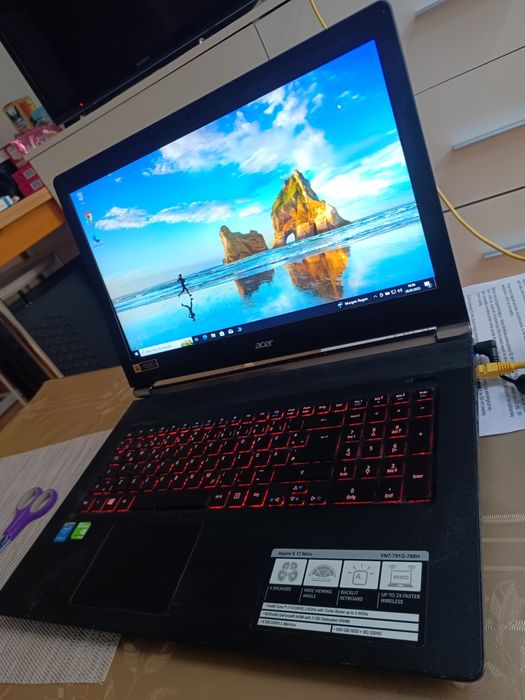 Acer aspire V17 Nitro core i7