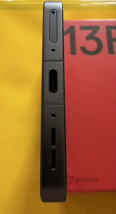 Oneplus 13R (CPH-2645) EU,12/256 Nebula Noir.Гарантия.