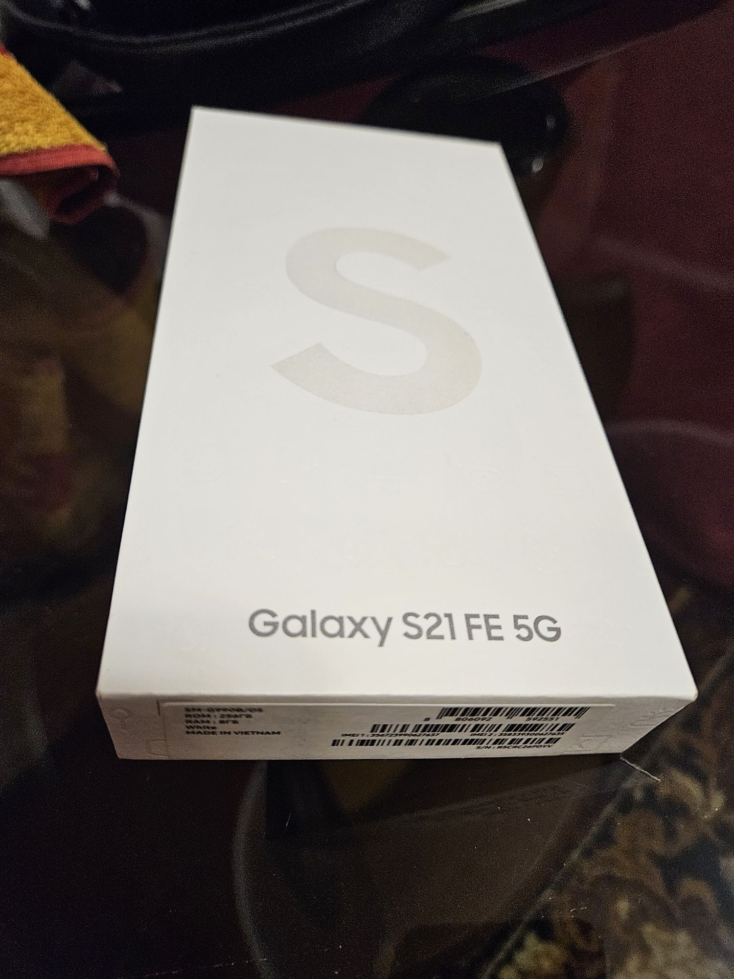 Samsung Galaxy S21 FE G990B 8/256GB 
Код:
707