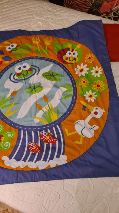 Tapete de brincar para bebé. 1 m de lado