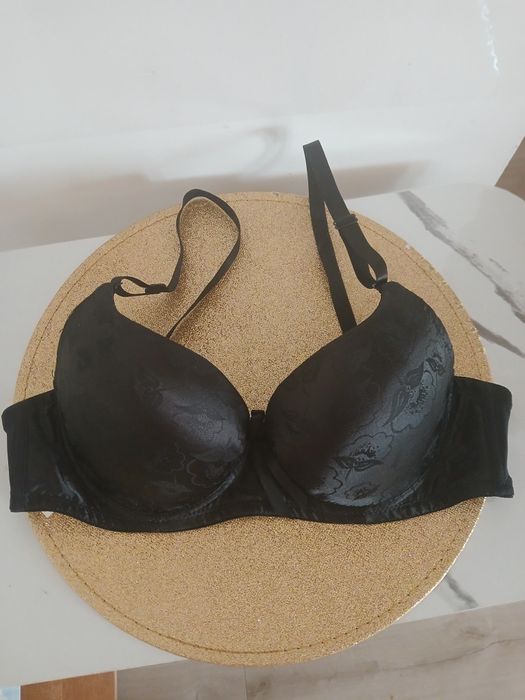 Biustonosz stanik 36/80 B czarny