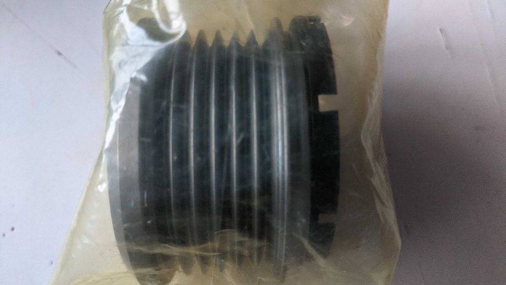 Обгонна муфта генератора Valeo 588002, original, Germany. 1.6HDI PSA