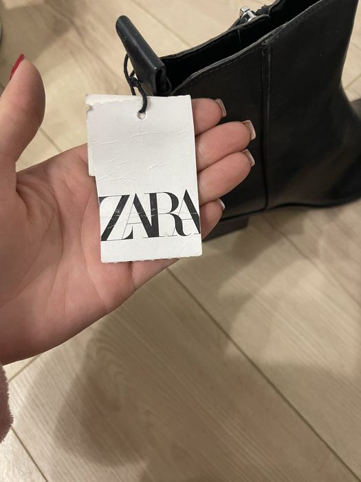 Ботінки жіночі на осінь , натуральна шкіра, zara