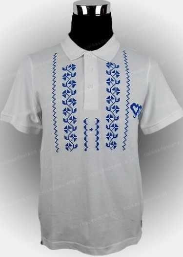 Polo branco com o bordado a Ponto Cruz estampado