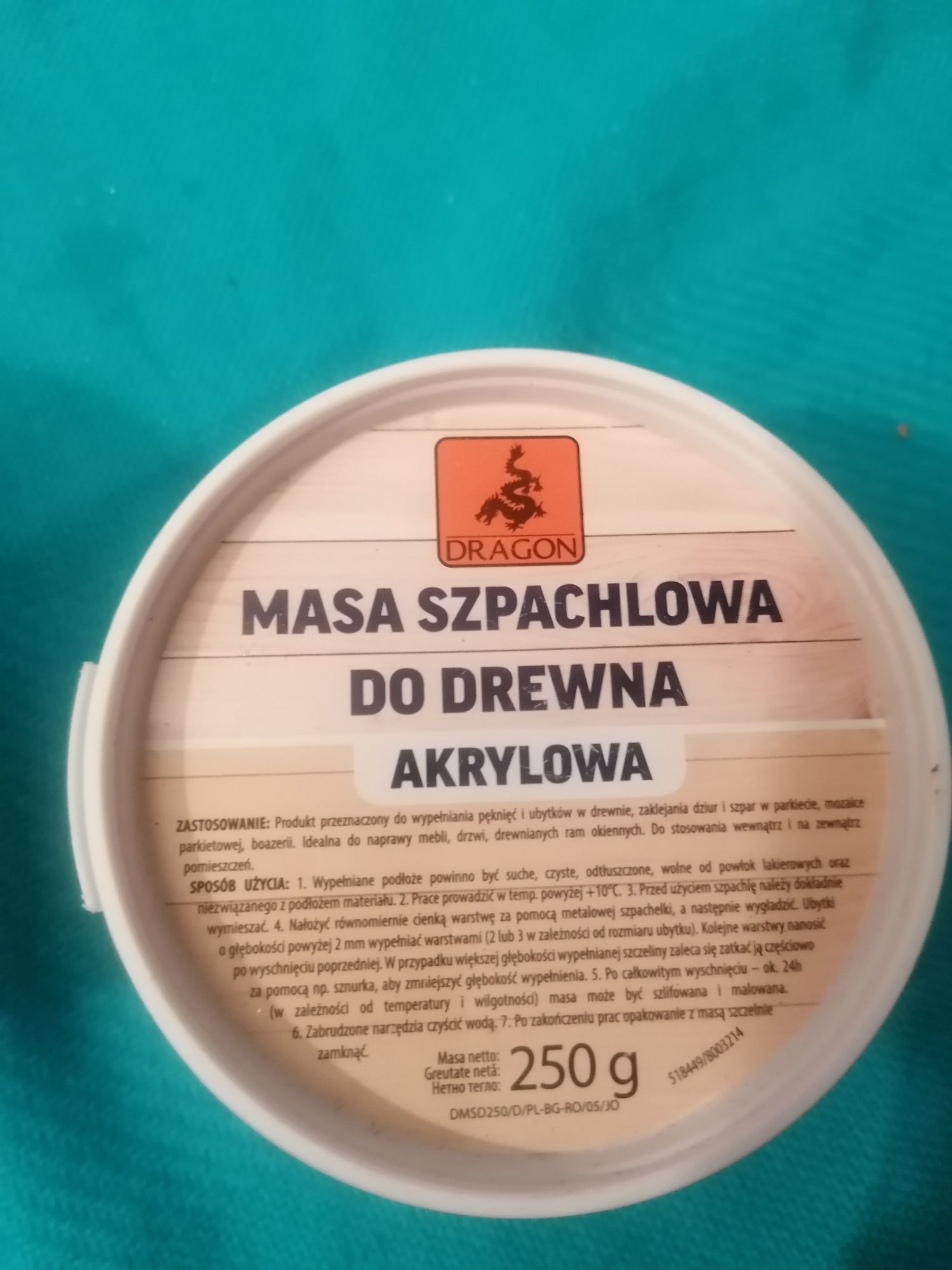 Masa szpachlowa do drewna akrylowa