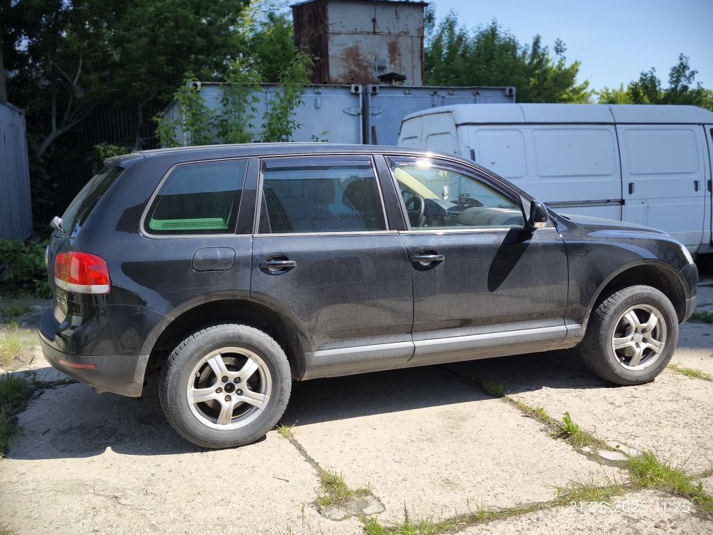 VW Touareg 2004 2,5 174к.с.